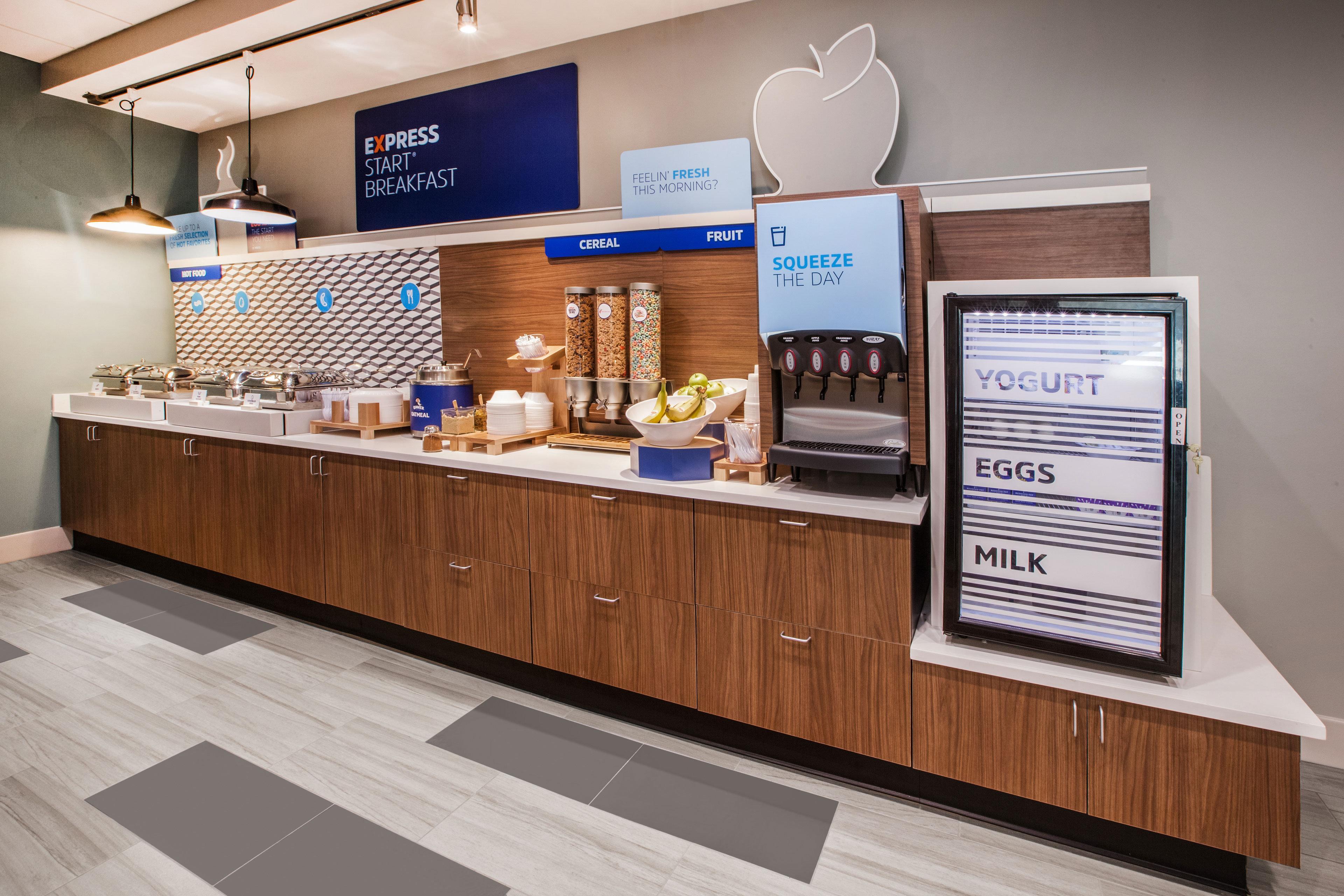 Holiday Inn Express Indianapolis South By Ihg Exterior photo