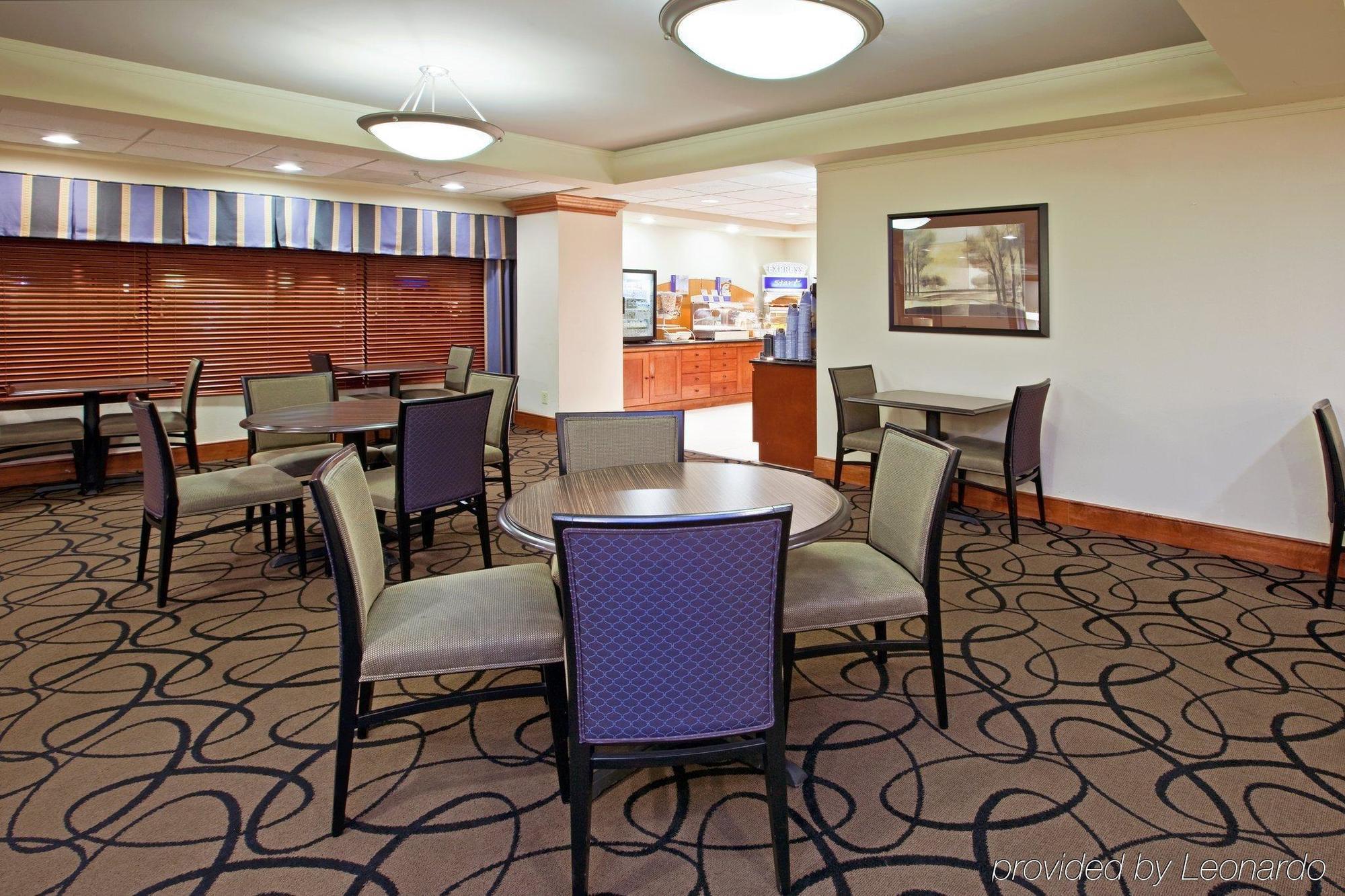 Holiday Inn Express Indianapolis South By Ihg Exterior photo